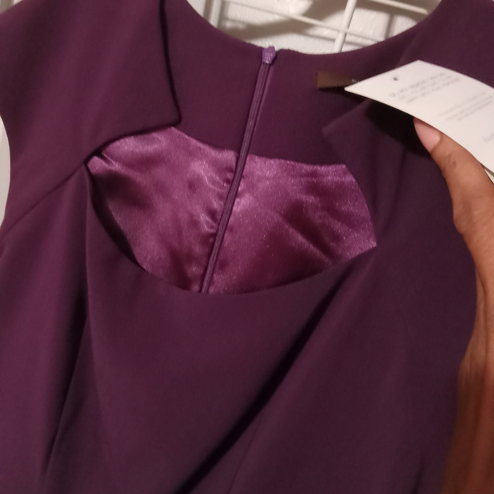 Dress - Picture 3 of 6